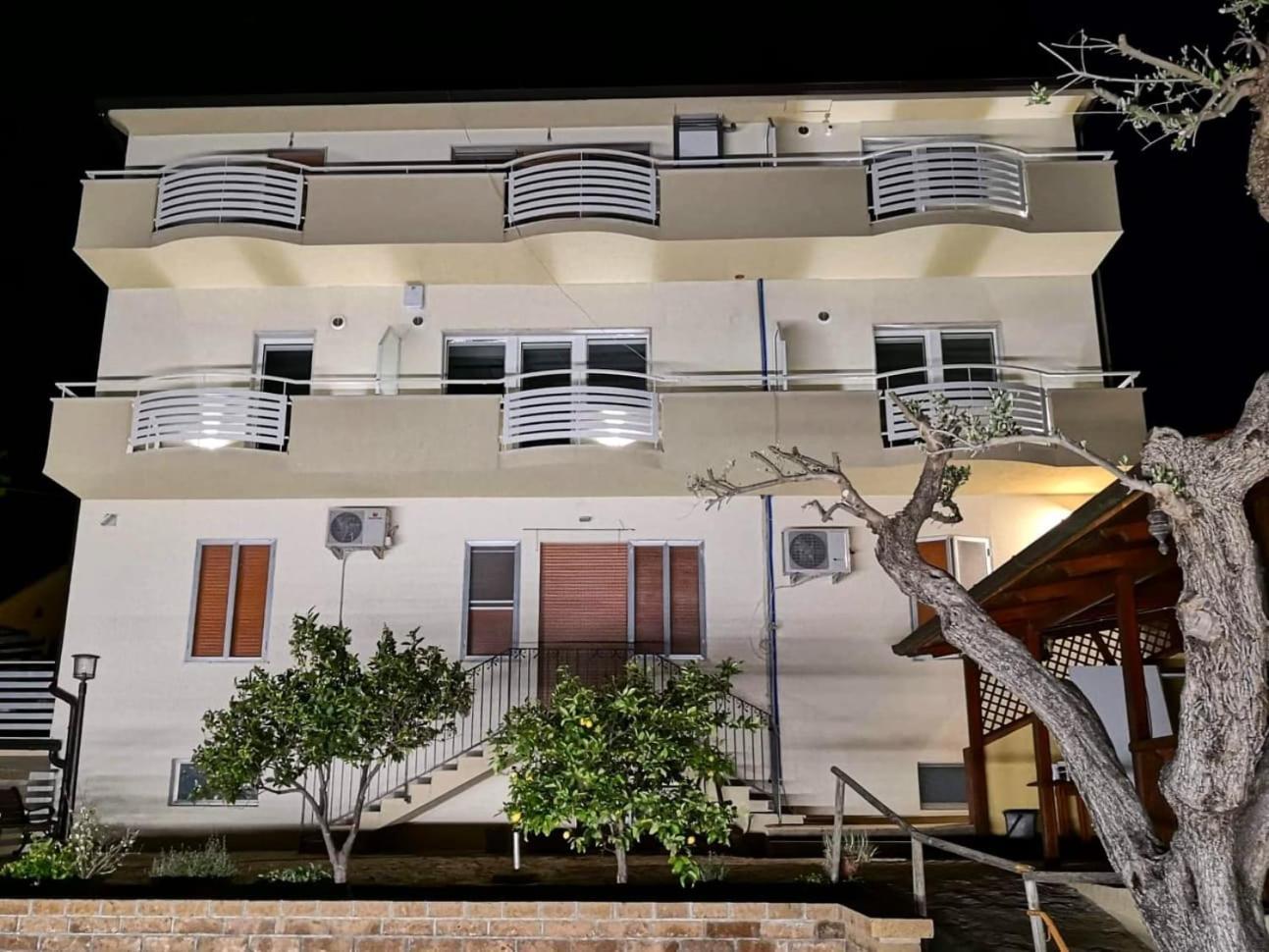 Dimora Effe - Eco B&B Termoli Extérieur photo